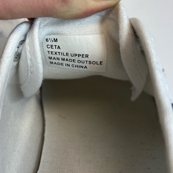 Hurley Ceta Womens Sneakers Casual Canvas Lace Up White Size 6.5M No Box XLNT! - Picture 14 of 16
